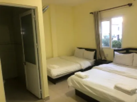 Phuong Hong Guesthouse