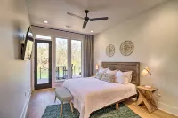 Riverfront Heber Springs Home with Dock and Slip! - Badekar