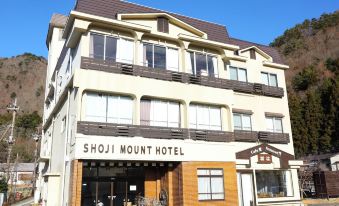 Shoji Mount Hotel