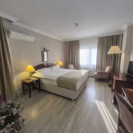 HOTEL BUYUK SUMELA