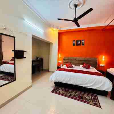 K & K Hotel Rooms