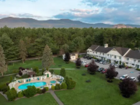 Golden Gables Inn Dazzler Select by Wyndham Hotels in North Conway