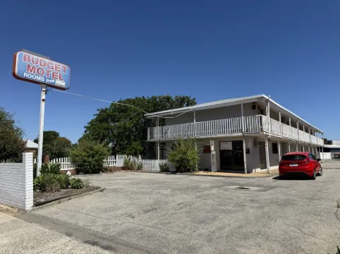 Budget Motel