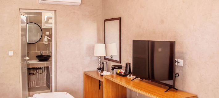 Les Flamboyants Hotels in Mbour