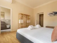Brera Apartments in Palestro Hotels near Palestro Station