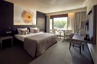 Van der Valk Hotel Arnhem - balcony