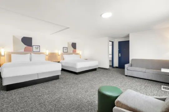 Spark by Hilton Muskogee