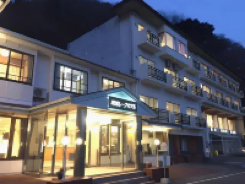 โชจิ เลค โฮเทล โรงแรมใกล้ทะเลสาบโมโตซุ