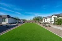 Luxury Stay 20mins to State Farm Stadium - Condos