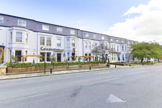 皮爾喀裏多尼亞酒店