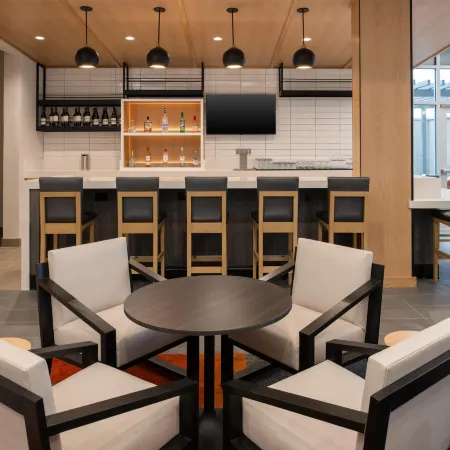 Hyatt House Fresno Campus Pointe