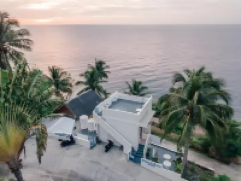 Bintana Sa Paraiso Naasag Hoteles en 