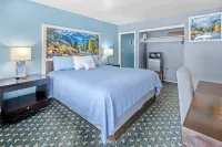 Bluebird Day Inn & Suites - 2-Star