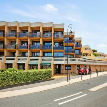 Prestige 2-Room Apartment for 4 People - Sea View