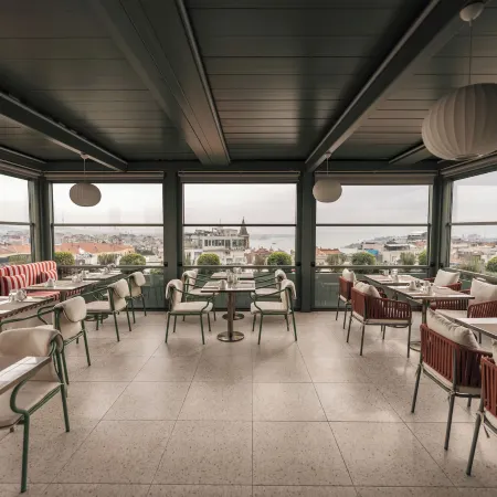 The Wings Hotels Pera Отели рядом с достопримечательностью «Стадион Kasımpaşa»