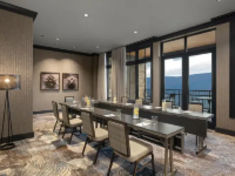 Cloudland at McLemore Resort Lookout Mountain, Curio by Hilton Hotels in Walker County