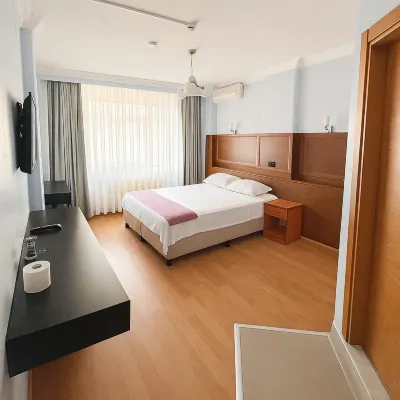 Ferah Hotel Mutlukent Sosyal Tesisleri yakınındaki oteller