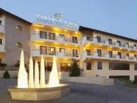 Parnis Palace Acharnes otelleri