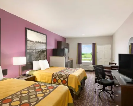 Super 8 by Wyndham Carrizo Springs Hotels in Dimmit County