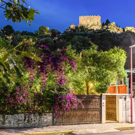 The Secret Garden - Courtyard & Private Pool Villa