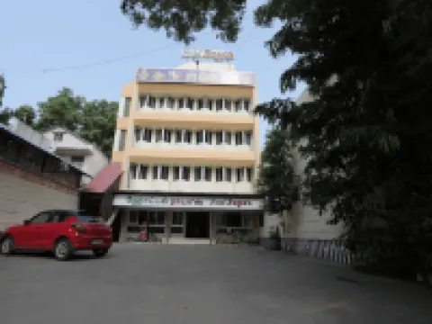 拉亞酒店 貢伯戈訥姆酒店