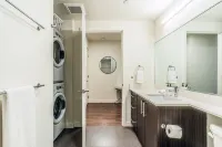 1BR | Gym, Views | Bellevue | Sophari Parkside J