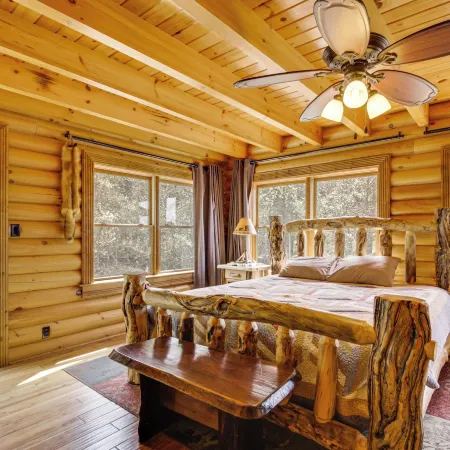 210-acre Cabin w/ Trails & Hot Tub in Tuscumbia!