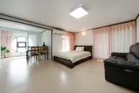 Sokcho Dongmyeonghang Moa - 2-Star