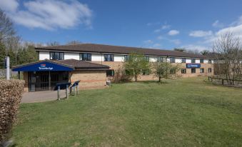 Travelodge Cambridge Fourwentways