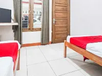 RedDoorz Syariah Near Citimall Sukabumi Hotel a Cikole