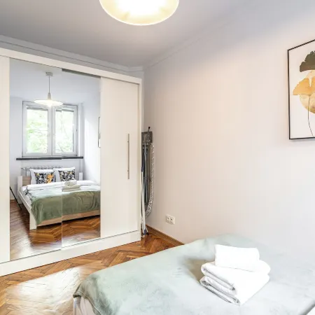 RentPlanet- Apartament Dąbrowskiego