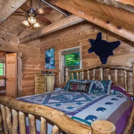 View! Private! Hot Tub,Pool Table,Fireplace,Relax!