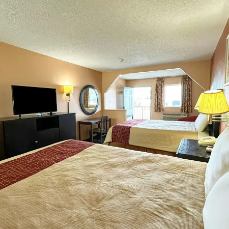Garden Inn & Suites