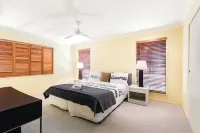 Coastal Holiday Home - Bradford 10 - 3-Star