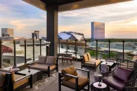Moxy Atlanta Downtown - New