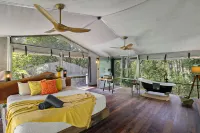 Starry Nights Luxury Camping - spa