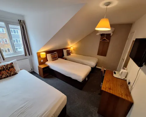 Stockwood Hotel - Luton Airport Hotels in Luton