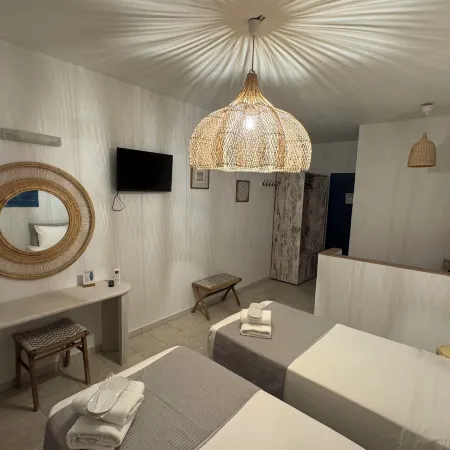 Dedes Apartments
