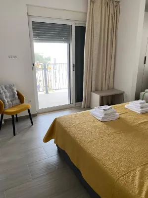 Luxurious Sevid na Moru Retreat with Private Pool Access - 民宿