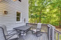 3 Mi to San-lee Park! Family Home w/ Office & Yard - Homestays