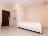 Victoria Hotel トゥアプセのホテル
