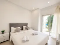 Elegant Villa in Gammarth with Private Indoor Pool - Pools