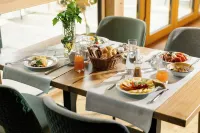 Evident Hotel Prägant - breakfast