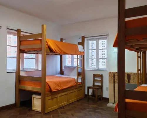 York Hostel Hotels near Triplets Bridge