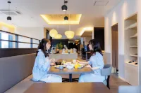 Hotel KAN-RAKU  Premier Fujisan Shin-Gotemba Interchange Route 246 - breakfast