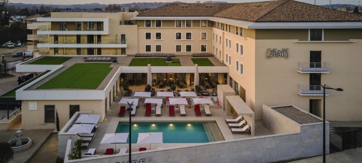 Mercure Avignon TGV Hotel et Spa Hotels in Vaucluse