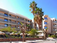 Saint Constantine Hotel Hoteles cerca de Playa de Lambi