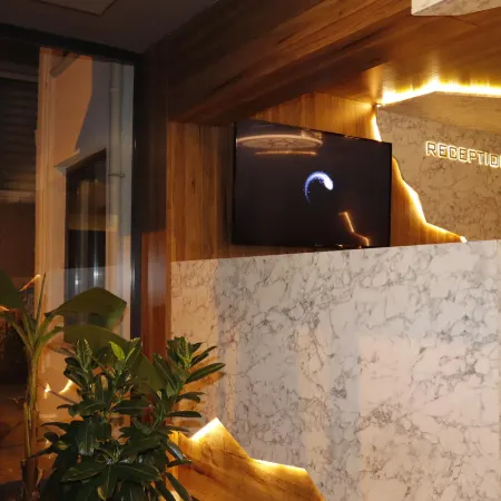 The Lavington Hotel