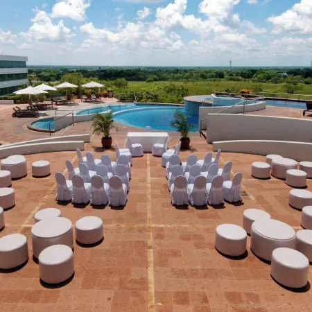 Holiday Inn VILLAHERMOSA AEROPUERTO by IHG