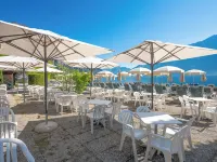 Hotel Leonardo Da Vinci - parking